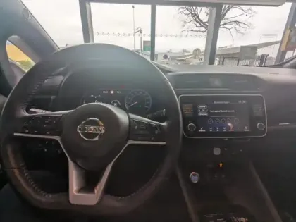 Photo 10 Nissan Leaf  150ch 40kWh Tekna 21.5