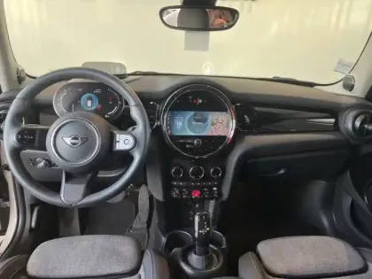 Photo 5 Mini Mini  5 Portes Cooper 136ch Edition Premium Plus BVA7