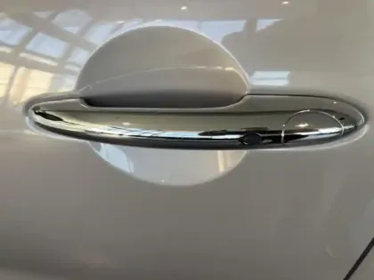 Photo 11 Mini Mini  5 Portes Cooper 136ch Edition Premium Plus BVA7