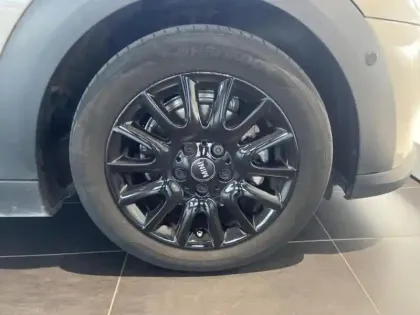 Photo 9 Mini Mini  5 Portes Cooper 136ch Edition Premium Plus BVA7