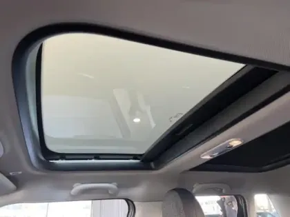 Photo 12 Mini Mini  5 Portes Cooper 136ch Edition Premium Plus BVA7