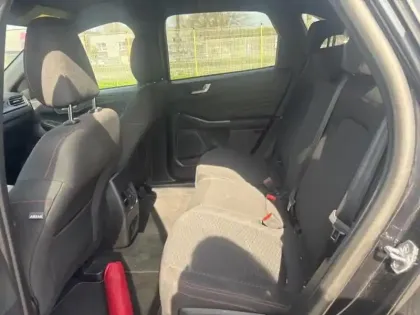 Photo 10 Ford Kuga  2.5 Duratec 180ch Hybrid FlexiFuel ST-Line Powershift