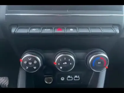 Photo 10 Renault Clio  1.0 TCe 90ch Evolution - 24