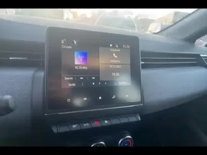 Photo 8 Renault Clio  1.0 TCe 90ch Evolution - 24