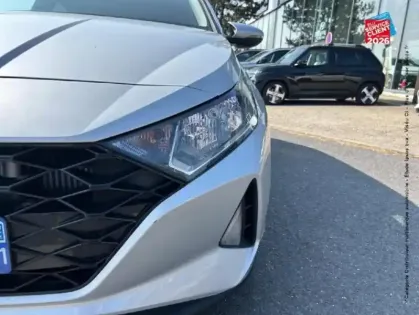 Photo 27 Hyundai I20  1.0 T-GDi 100ch Hybrid Intuitive