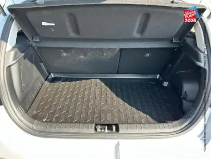 Photo 13 Hyundai I20  1.0 T-GDi 100ch Hybrid Intuitive