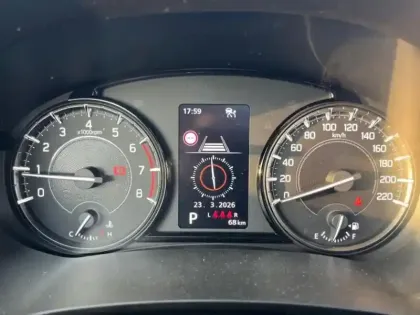 Photo 10 Suzuki Vitara  1.4 Boosterjet Hybrid 110ch Style Auto MY25