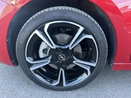 Photo 9 Opel Corsa Gén. VI Ph2 GS 5