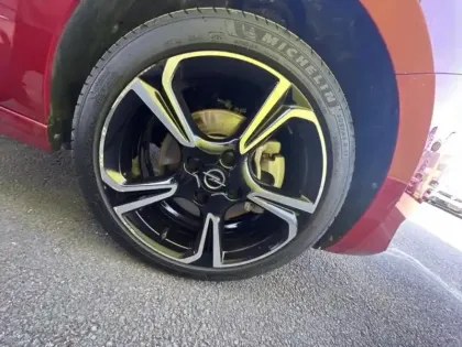 Photo 11 Opel Corsa Gén. VI Ph2 GS 5