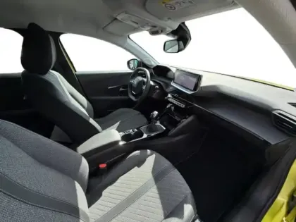 Photo 13 Peugeot 208  1.2 100ch S&S Allure