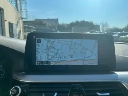 Photo 9 BMW Serie 5 Série 5 Touring 530eA xDrive 292ch Business Design Steptronic 10cv