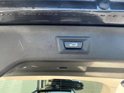 Photo 5 BMW Serie 5 Série 5 Touring 530eA xDrive 292ch Business Design Steptronic 10cv