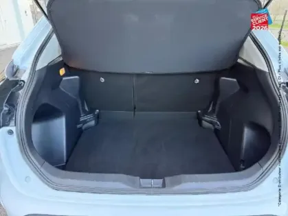 Photo 13 Toyota Yaris  Cross 116h Dynamic MC24