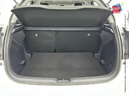 Photo 13 Toyota Yaris  116h Dynamic 5p MC24