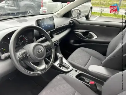 Photo 14 Toyota Yaris  116h Dynamic 5p MC24