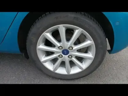 Photo 8 Ford Fiesta  1.0 EcoBoost 100ch Stop&Start Titanium 5p