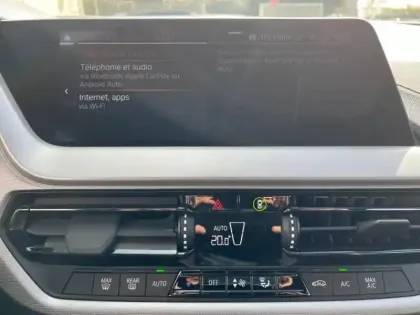 Photo 10 BMW Serie 1 Gén. III (F40) Ph1 Business Design 5