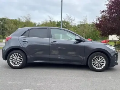 Photo 18 Kia Rio  1.0 T-GDI 100ch Urban Edition