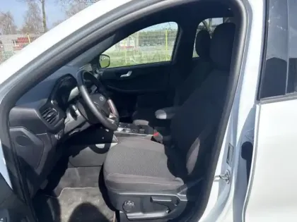 Photo 9 Ford Kuga  2.5 Duratec 180ch Hybrid FlexiFuel ST-Line Powershift