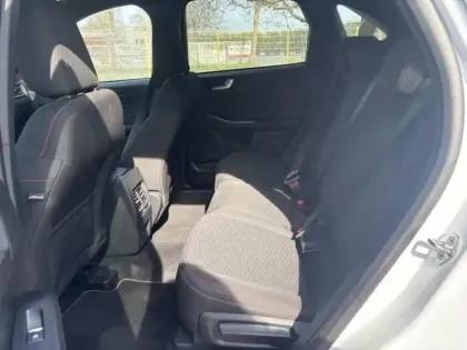 Photo 10 Ford Kuga  2.5 Duratec 180ch Hybrid FlexiFuel ST-Line Powershift