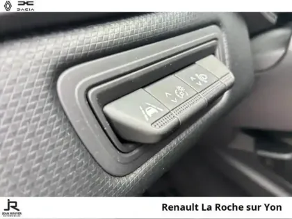 Photo 7 Renault Clio  1.0 TCe 100ch Business GPL -21N