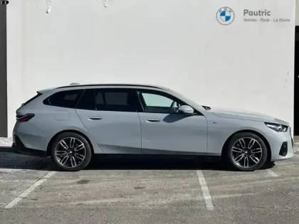 Photo 5 BMW Serie 5 Série 5 Touring 540dA 303ch M Sport xDrive