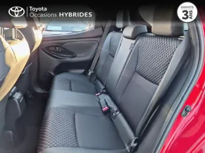 Photo 11 Toyota Yaris  116h Première 5p