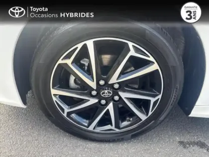 Photo 10 Toyota Yaris  116h Design 5p Pack Confort + Roue de secours