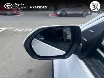 Photo 11 Toyota Yaris  116h Design 5p Pack Confort + Roue de secours