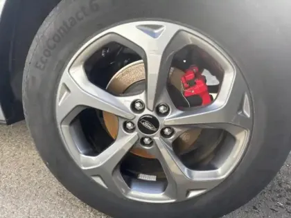 Photo 8 Ford Kuga  2.5 Duratec 180 ch Hybrid FlexiFuel ST-Line X Powershift