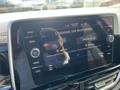 Photo 9 Volkswagen T-roc  1.5 TSI Evo2 150ch R-Line DSG7