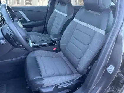 Photo 8 Citroën C4 Gén. III Ph1 Feel Pack 5