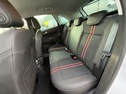 Photo 11 Opel Crossland  1.2 Turbo 110ch GS Line