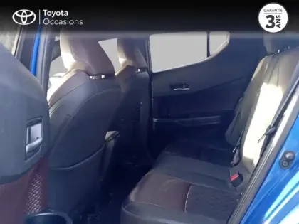 Photo 11 Toyota C-HR  1.2 Turbo 116ch Distinctive 2WD RC18