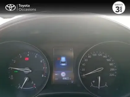 Photo 13 Toyota C-HR  1.2 Turbo 116ch Distinctive 2WD RC18