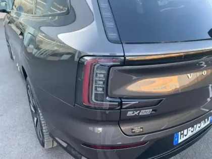 Photo 6 Volvo Ex90  Twin 408ch Ultra 7 places