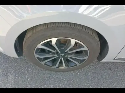 Photo 12 Renault Clio  1.0 TCe 90ch Techno - 25