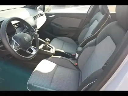 Photo 9 Renault Clio  1.0 TCe 90ch Techno - 25