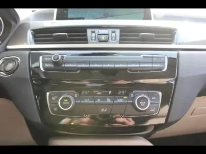 Photo 8 BMW X1  sDrive18dA 150ch xLine Euro6c