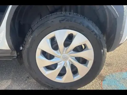 Photo 11 Toyota Yaris  Cross 116h Dynamic MC24