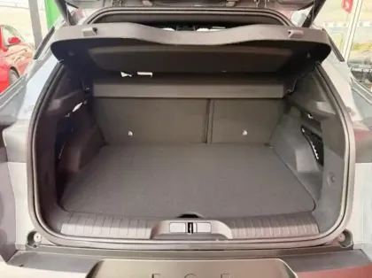 Photo 6 Alfa Romeo Junior  1.2 Ibrida 145ch Speciale e-DCT6