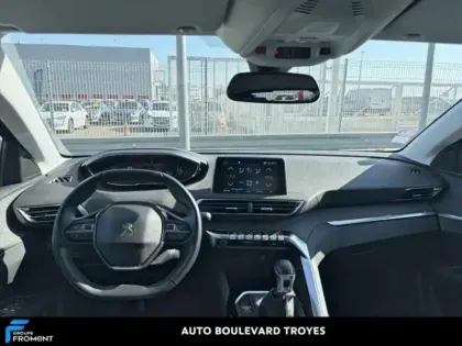 Photo 7 Peugeot 3008 Gén. II Ph1 Allure 5