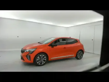 Photo 11 Renault Clio  1.6 E-Tech 145ch full hybrid Techno