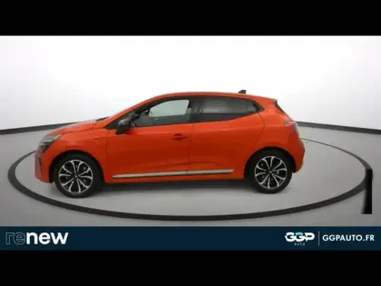 Photo 10 Renault Clio  1.6 E-Tech 145ch full hybrid Techno