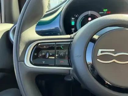 Photo 12 Fiat 500  e 118ch Pack Confort & Style MY23