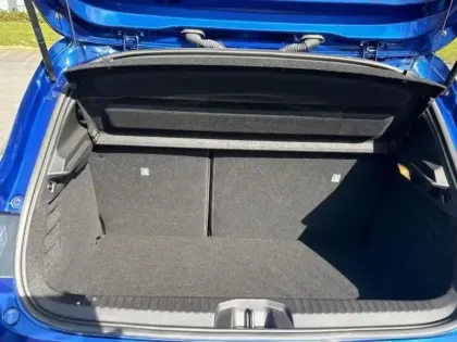 Photo 8 Renault Clio  1.6 E-Tech 145ch full hybrid Techno