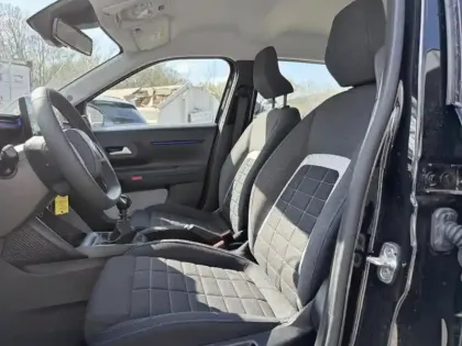 Photo 7 Citroën C3  1.2 Turbo 100ch PLUS