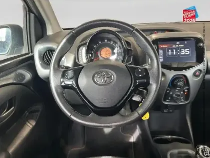 Photo 11 Toyota Aygo Gén. II Ph2 NG x-play 5