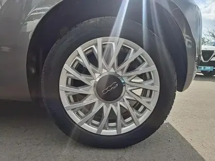 Photo 10 Fiat 500  1.0 70ch BSG S&S Dolcevita