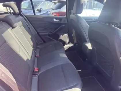 Photo 11 Ford Focus  SW 1.0 Flexifuel mHEV 125 ch ST-Line X